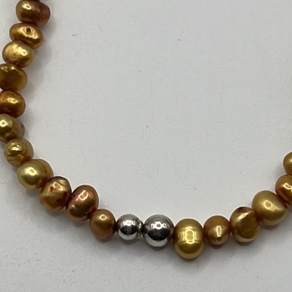 TWO BRONZE AND GOLD REAL FRESHWATER PEARL STRETCH BRACELETS-ONE WITH STERLING - Picture 4 of 12